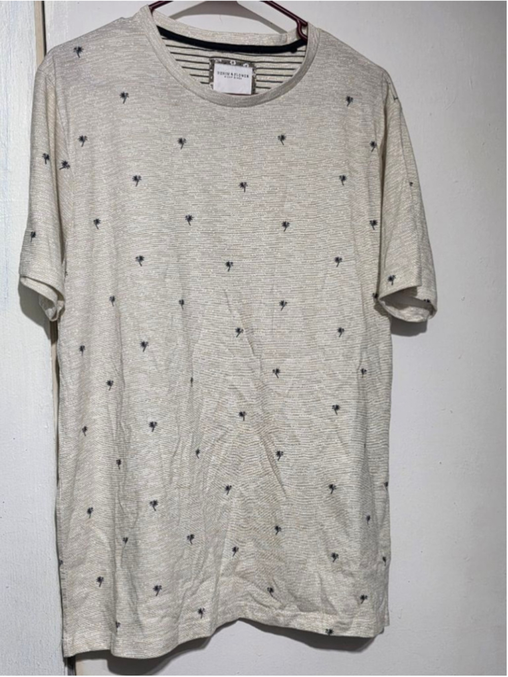 Men's Denim & Flower Short Sleeve Tee L Beige with Black Palm‎ Trees